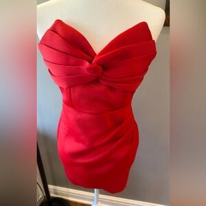 Selfie Leslie Strapless Red Bow-Front Medium Dress